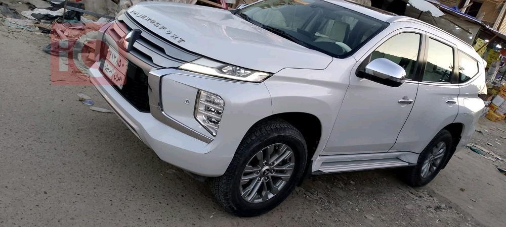 میتسوبیشی پاجیرۆ سپۆرت